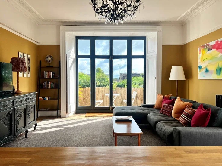 Flat Vallis Road in Frome