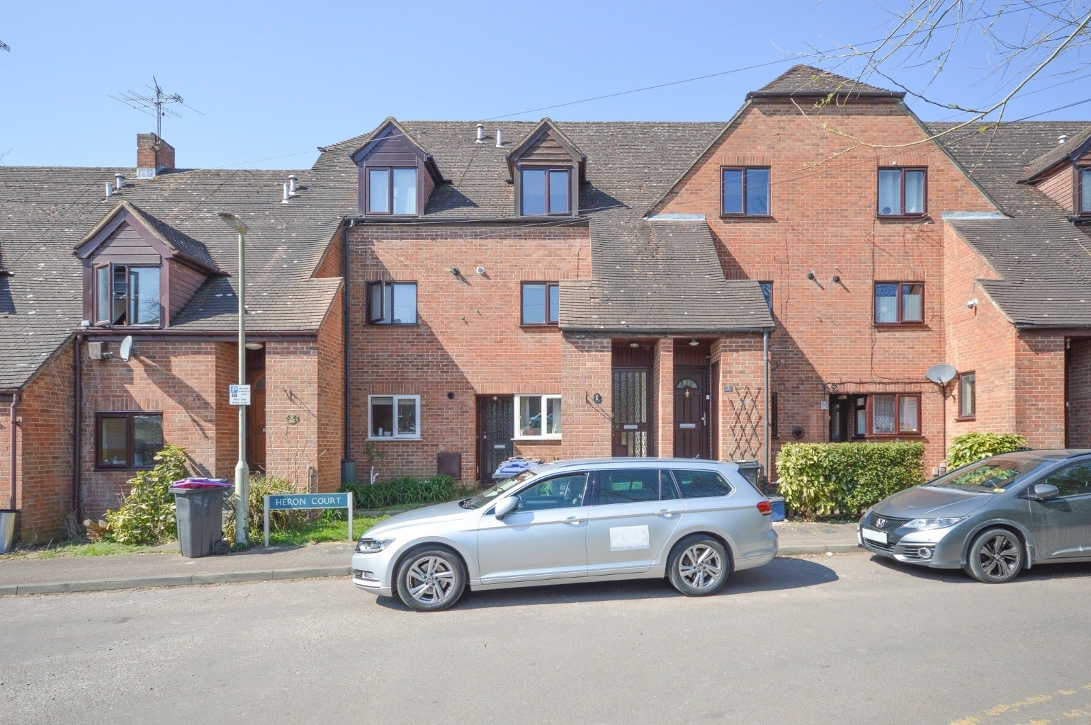 Flat Heron Court in East Hertfordshire