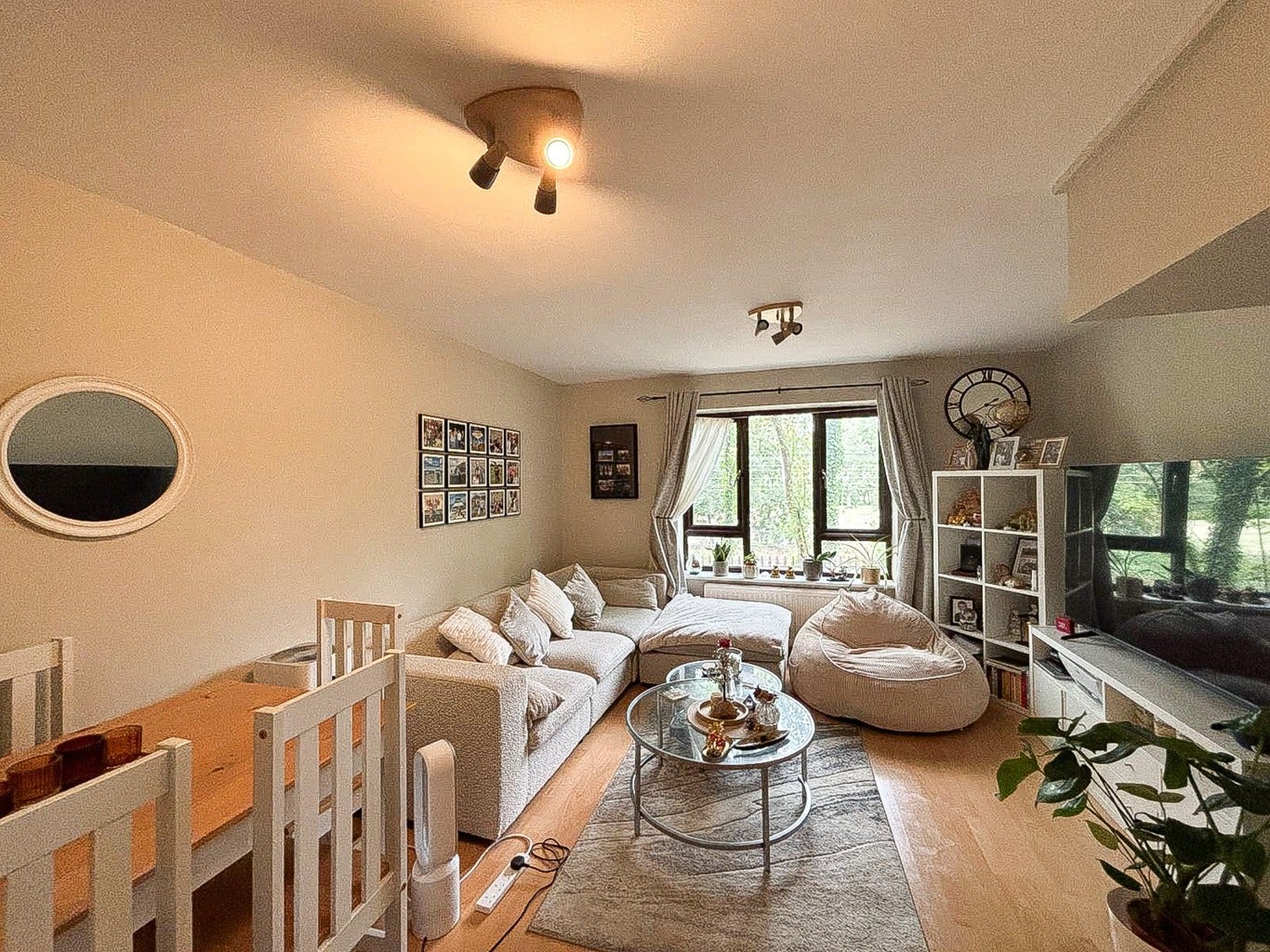 Flat Heron Court in East Hertfordshire
