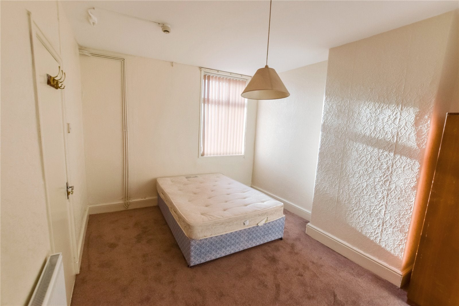 Flat Liverpool Road in Salford