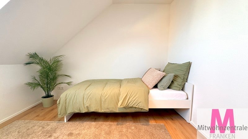 Zimmer Fürther Straße in Nürnberg