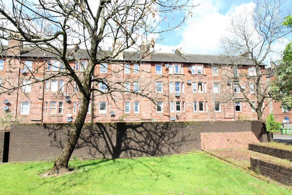 Flat Meadowbank Street in Dumbarton
