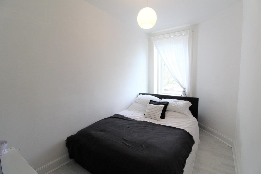 Flat Meadowbank Street in Dumbarton