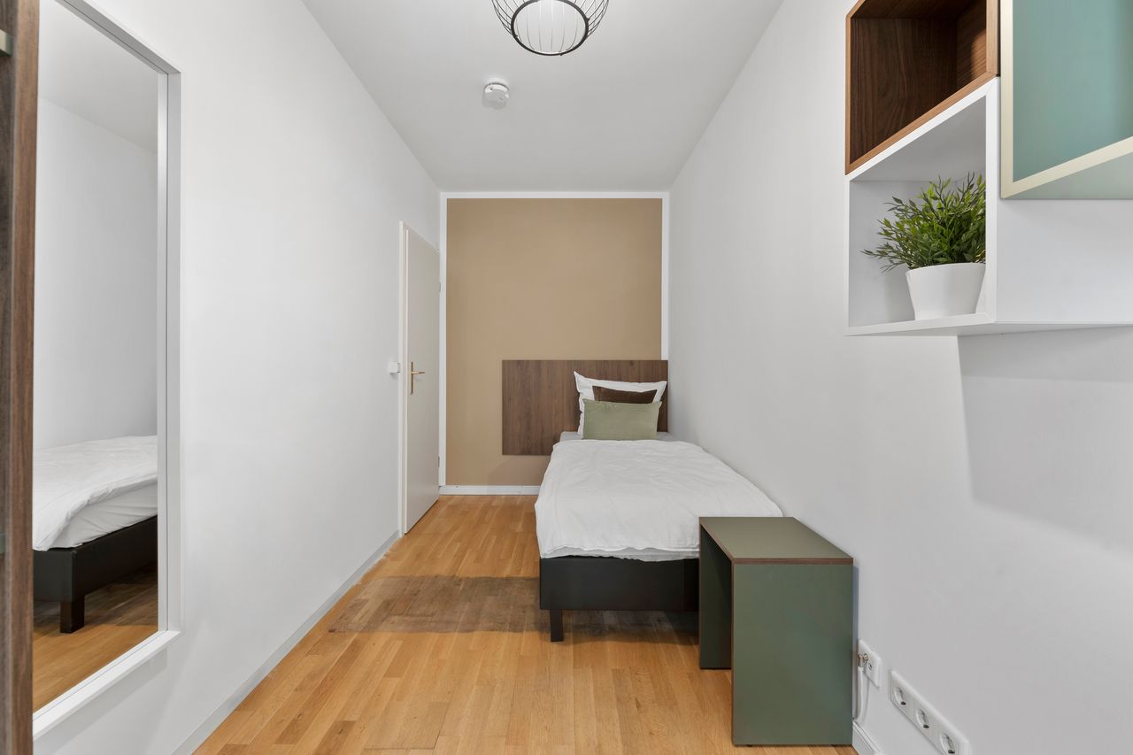 Zimmer Anton-Wilhelm-Amo-Straße in Berlin