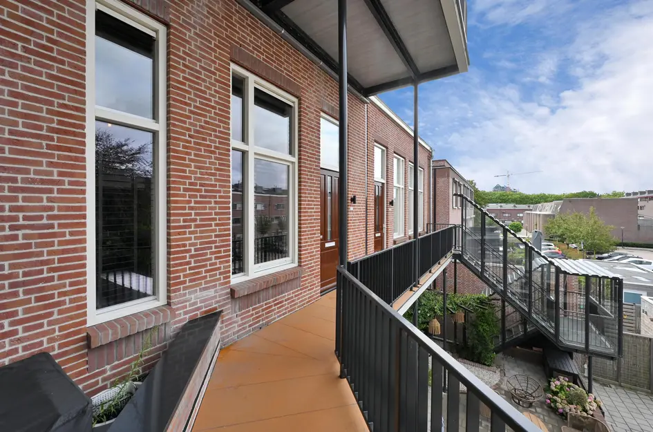 Appartement te koop: Fenacoliusplein 19, Maassluis