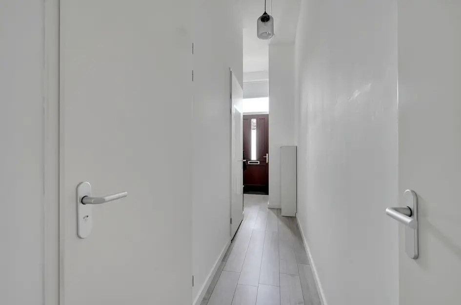 Appartement te koop: Fenacoliusplein 19, Maassluis