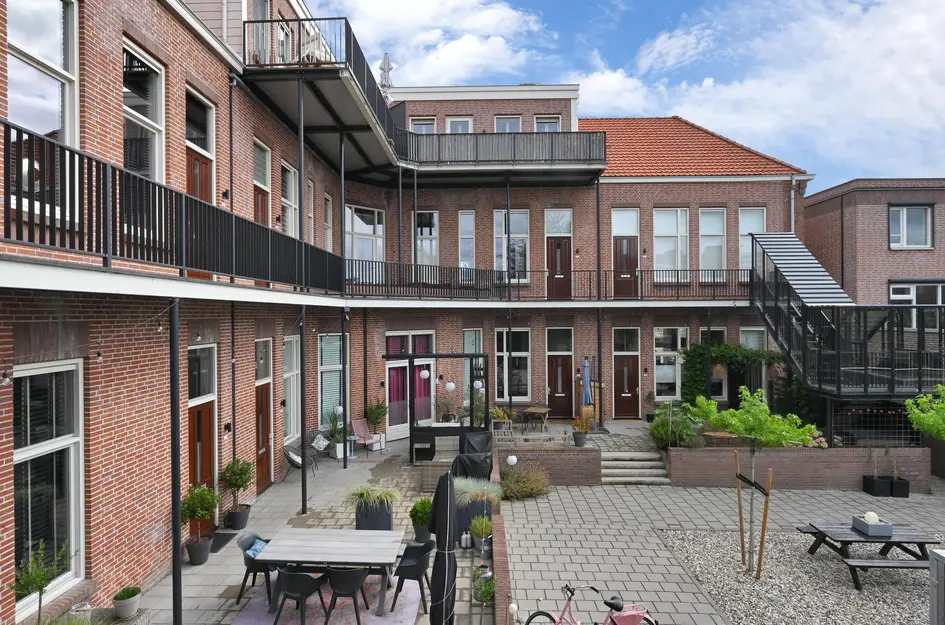 Appartement te koop: Fenacoliusplein 19, Maassluis