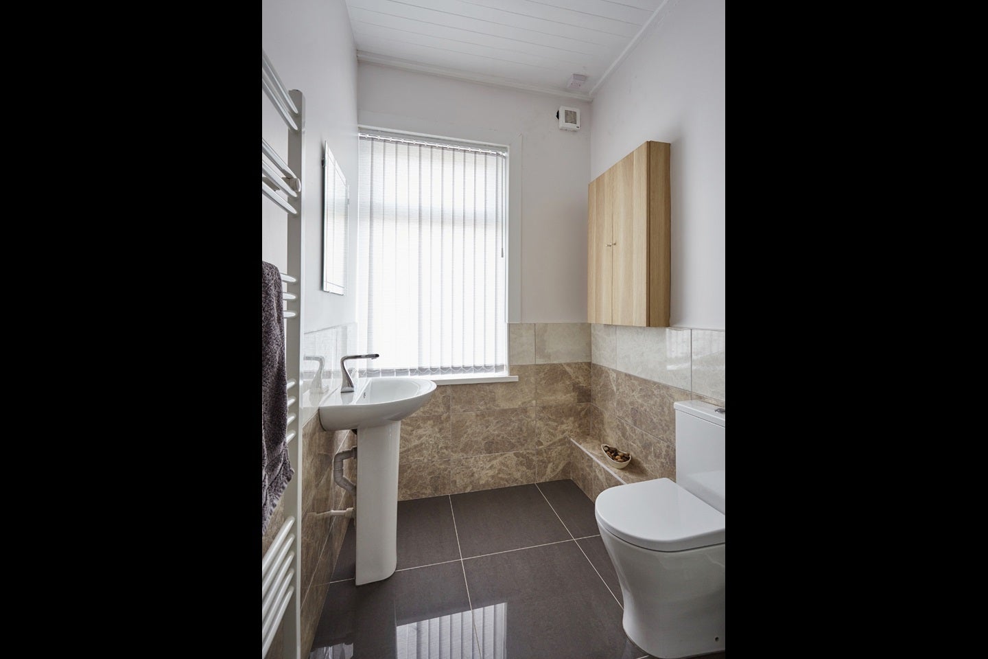 Room Caerleon Road in Newport