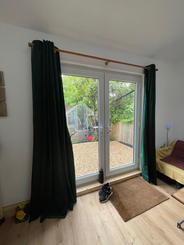 Room Grace Road in Bristol