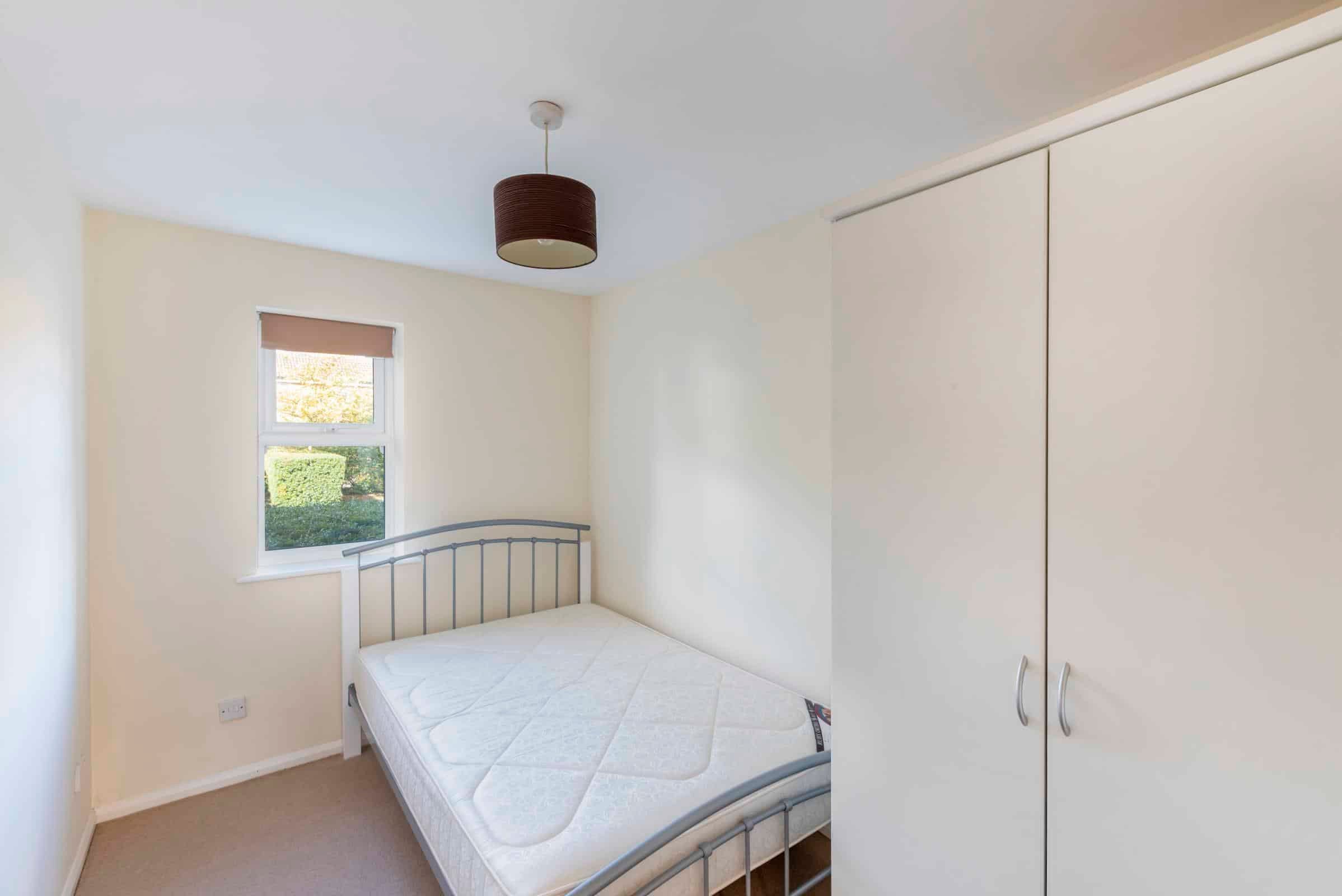 Flat Henry Doulton Drive in Greater London
