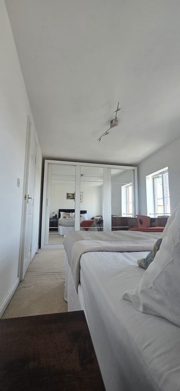 Room Wickford Close in Leicester