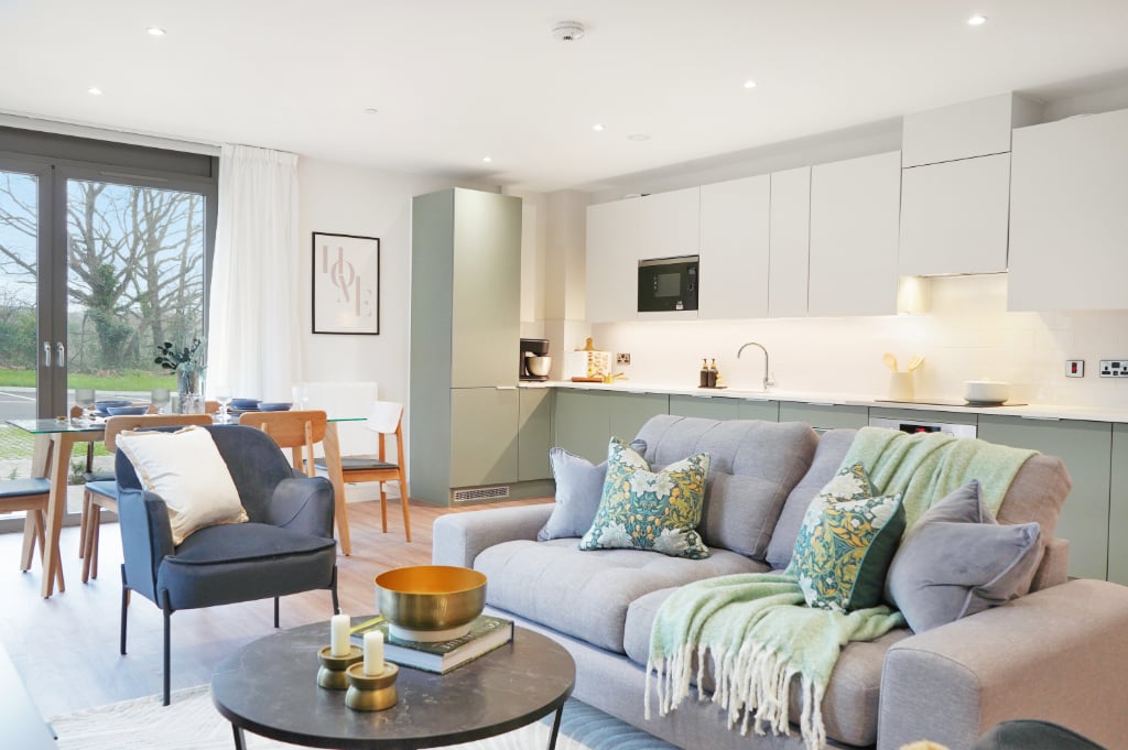 Flat Randalls Way in Mole Valley