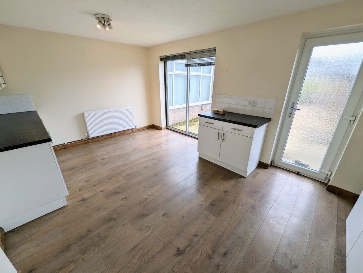 House Pilton Vale in Newport