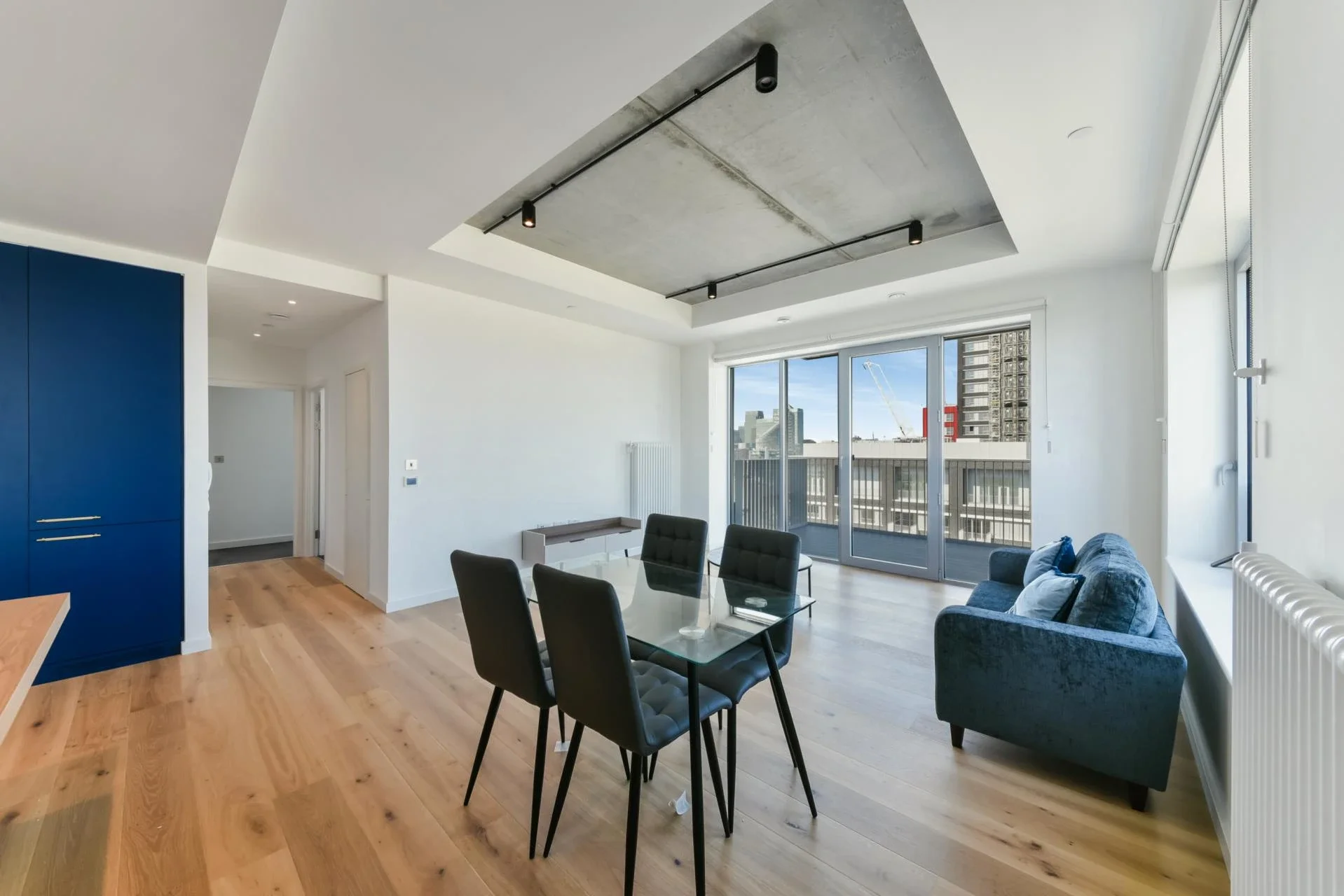 Flat Castle Slip in Greater London