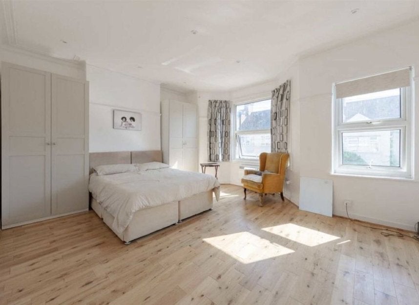 House Tulsemere Road in Greater London