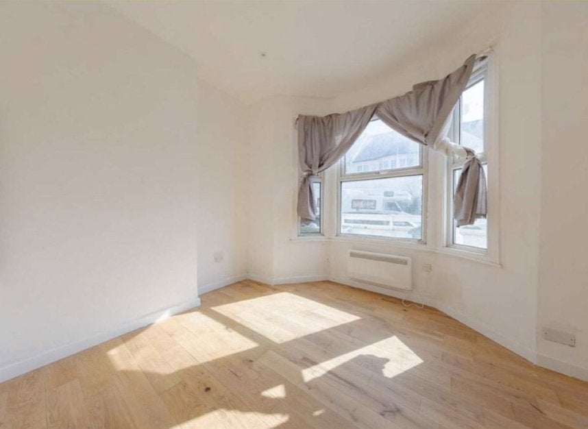 House Tulsemere Road in Greater London