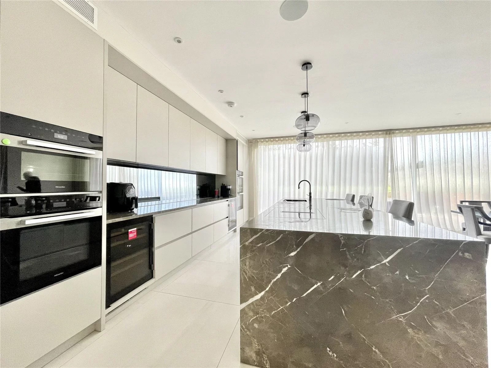 House Arkley Drive in Greater London
