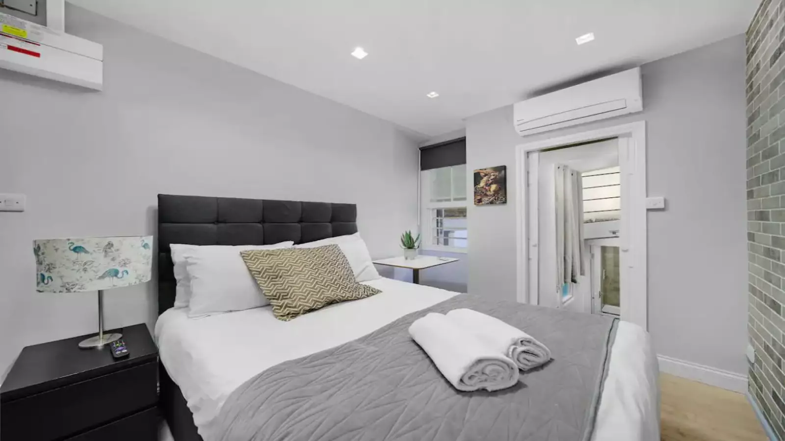 Flat Lisson Grove in City of Westminster