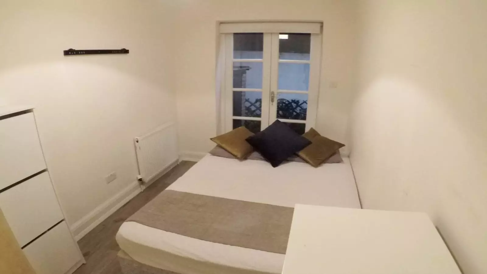 Flat Tachbrook Street in City of Westminster