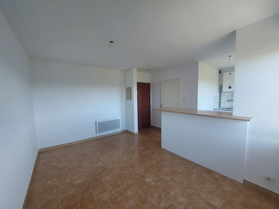 Flat Rue Paul Soleillet in Nîmes