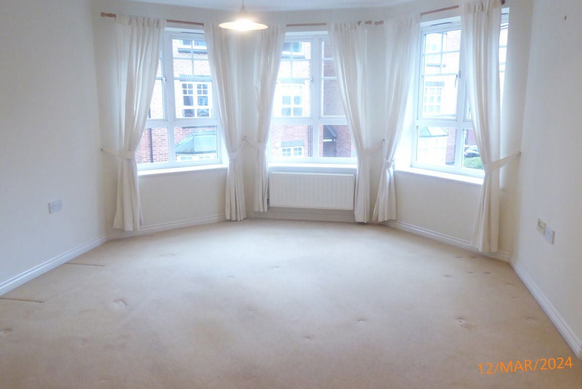 Flat Beckets View in Northampton
