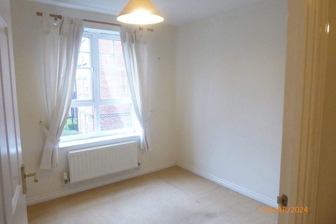 Flat Beckets View in Northampton