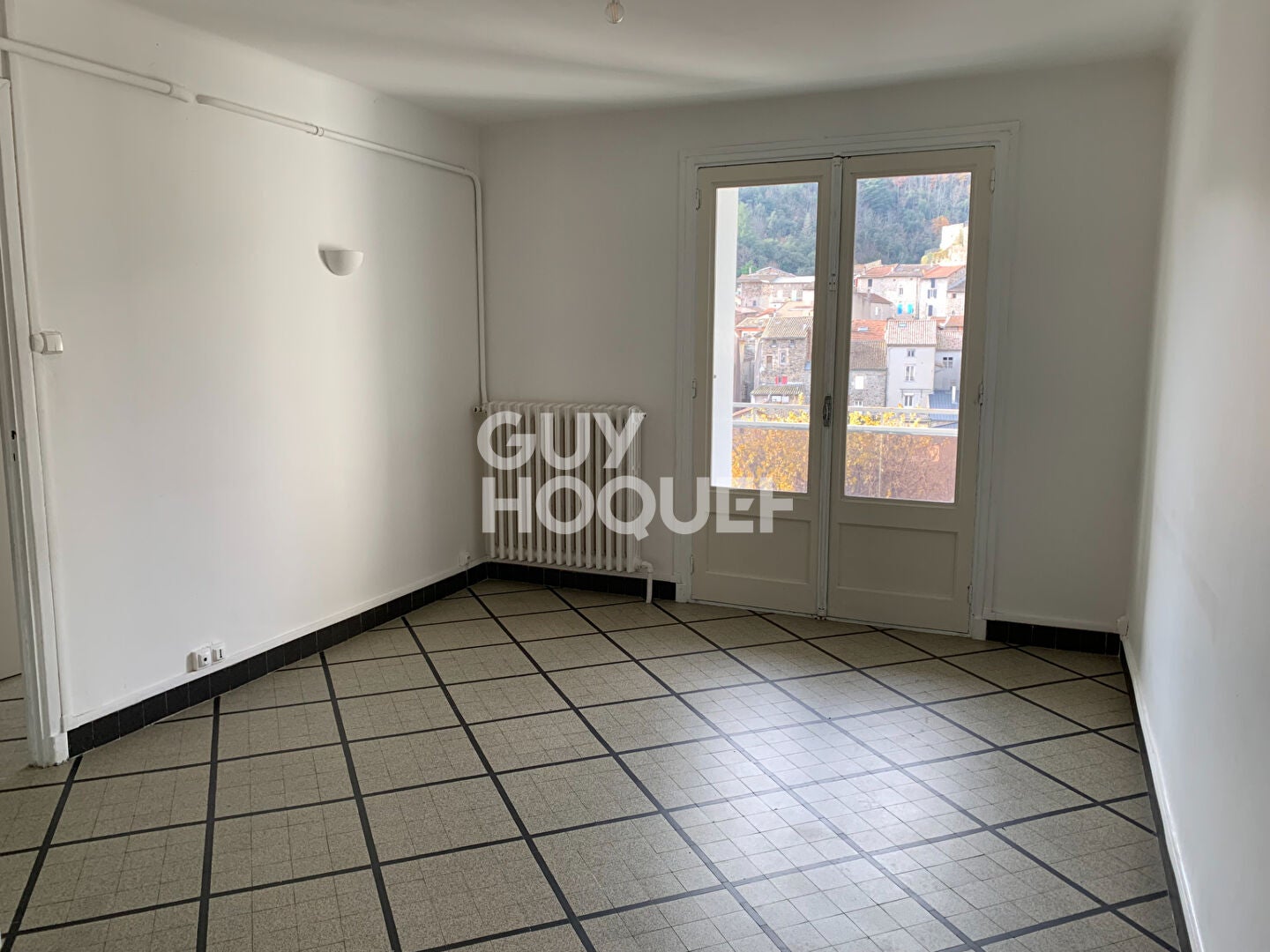 Appartement Avenue du Docteur Lagarde à Vals-les-Bains