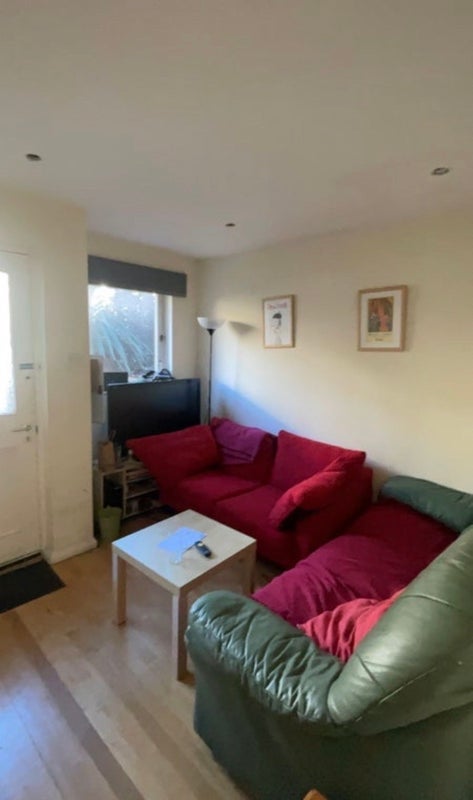 Room Lambeth Mews in Greater London