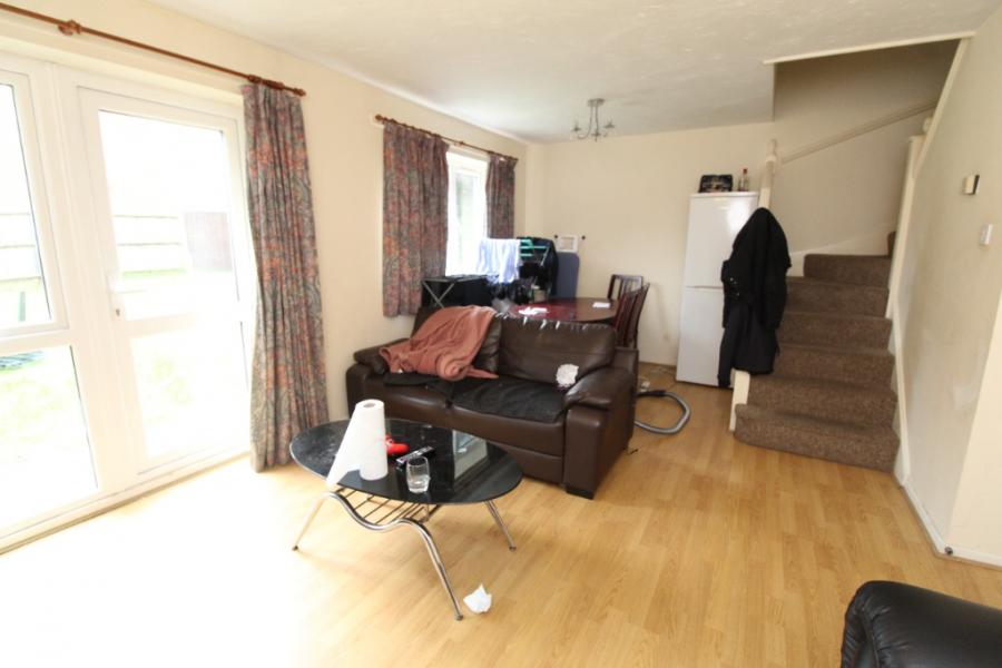 House Falcon Close in Nottingham