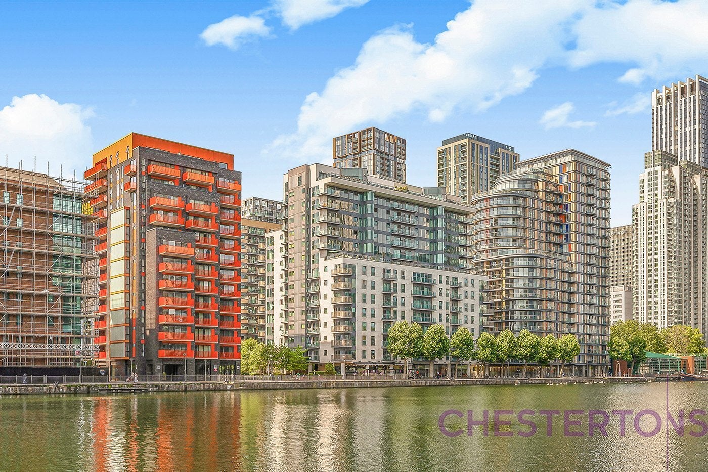 Flat Millharbour in Greater London