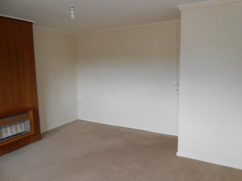 Flat Central Avenue in Peterborough