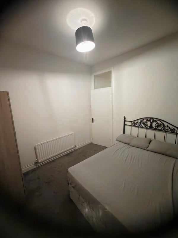 Room Wingrove Gardens in Newcastle upon Tyne