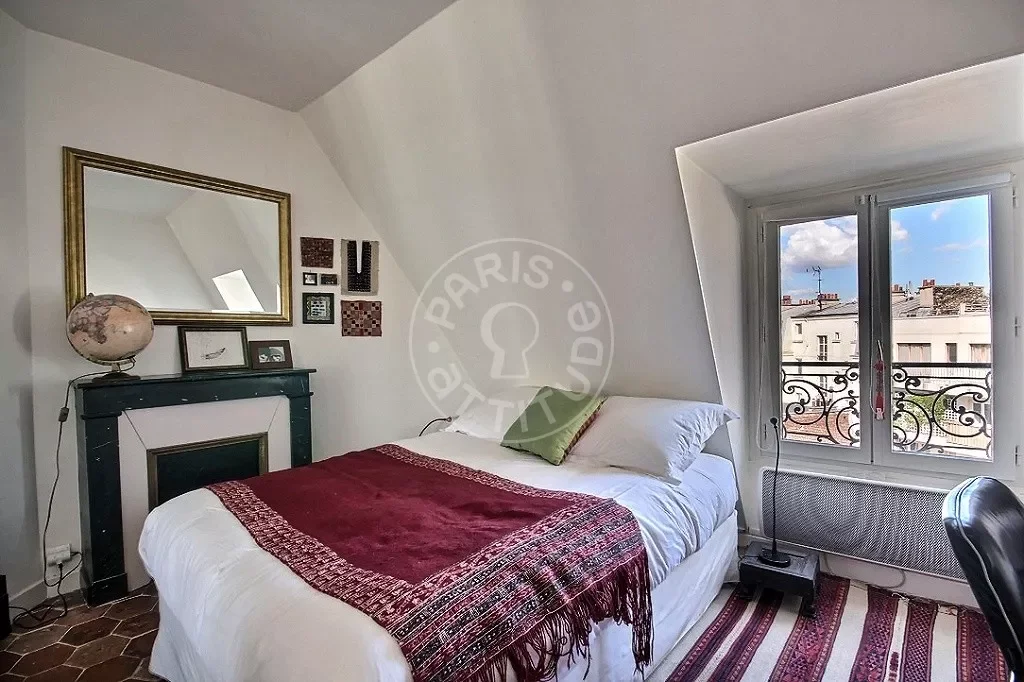 Appartement Rue Crozatier à Paris