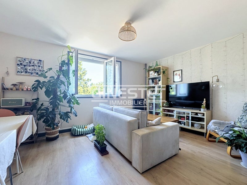 Flat Rue Jules Didier in Saint-André-les-Vergers