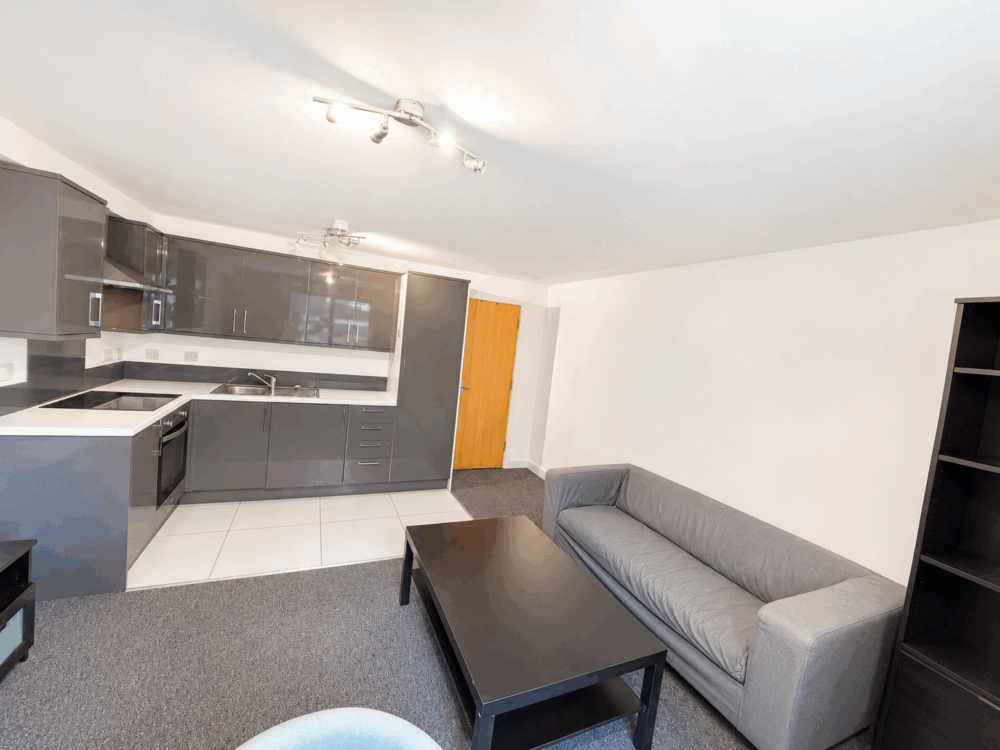 Flat Llanbleddian Gardens in Cardiff