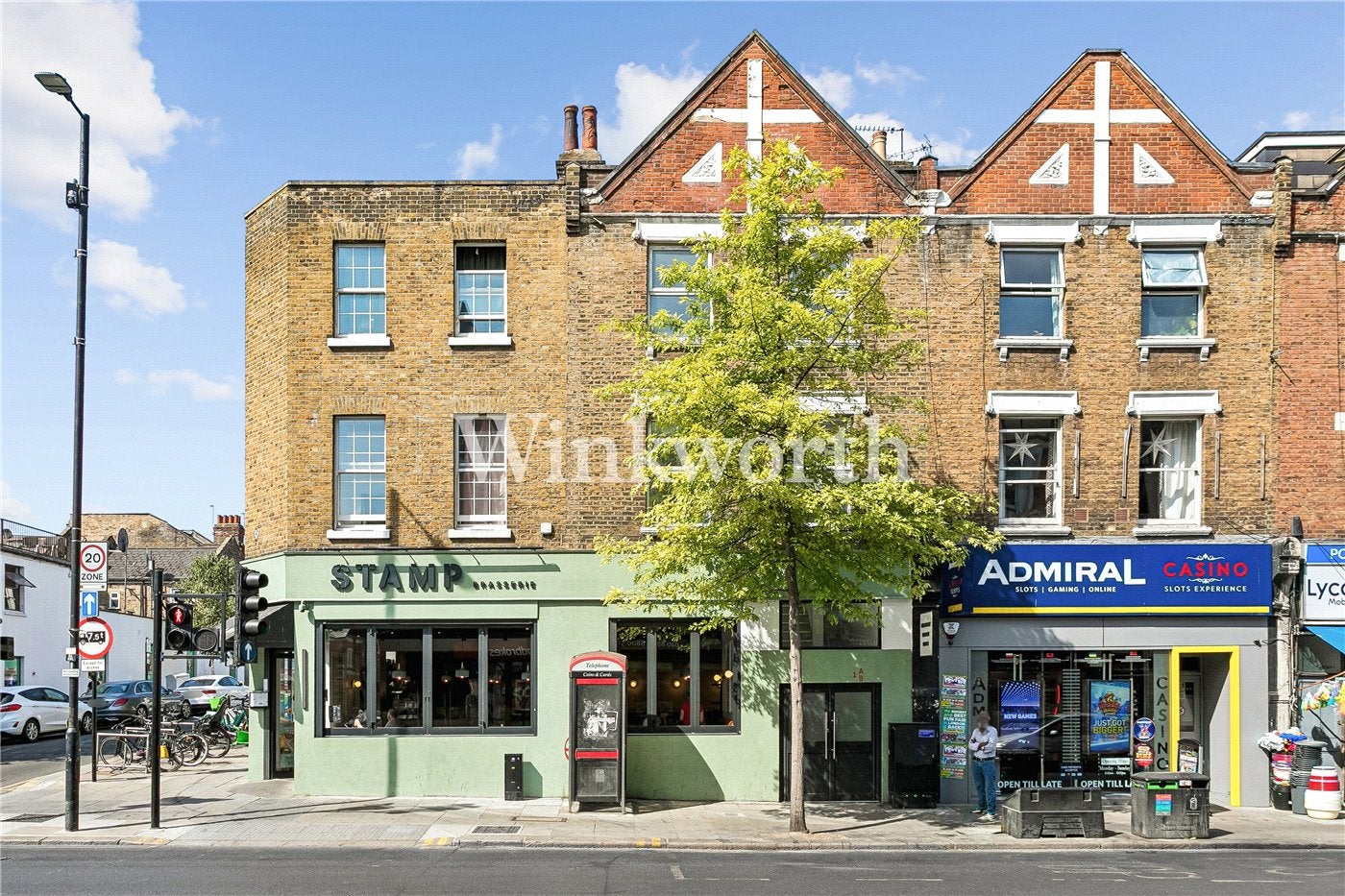 Flat Green Lanes in Greater London