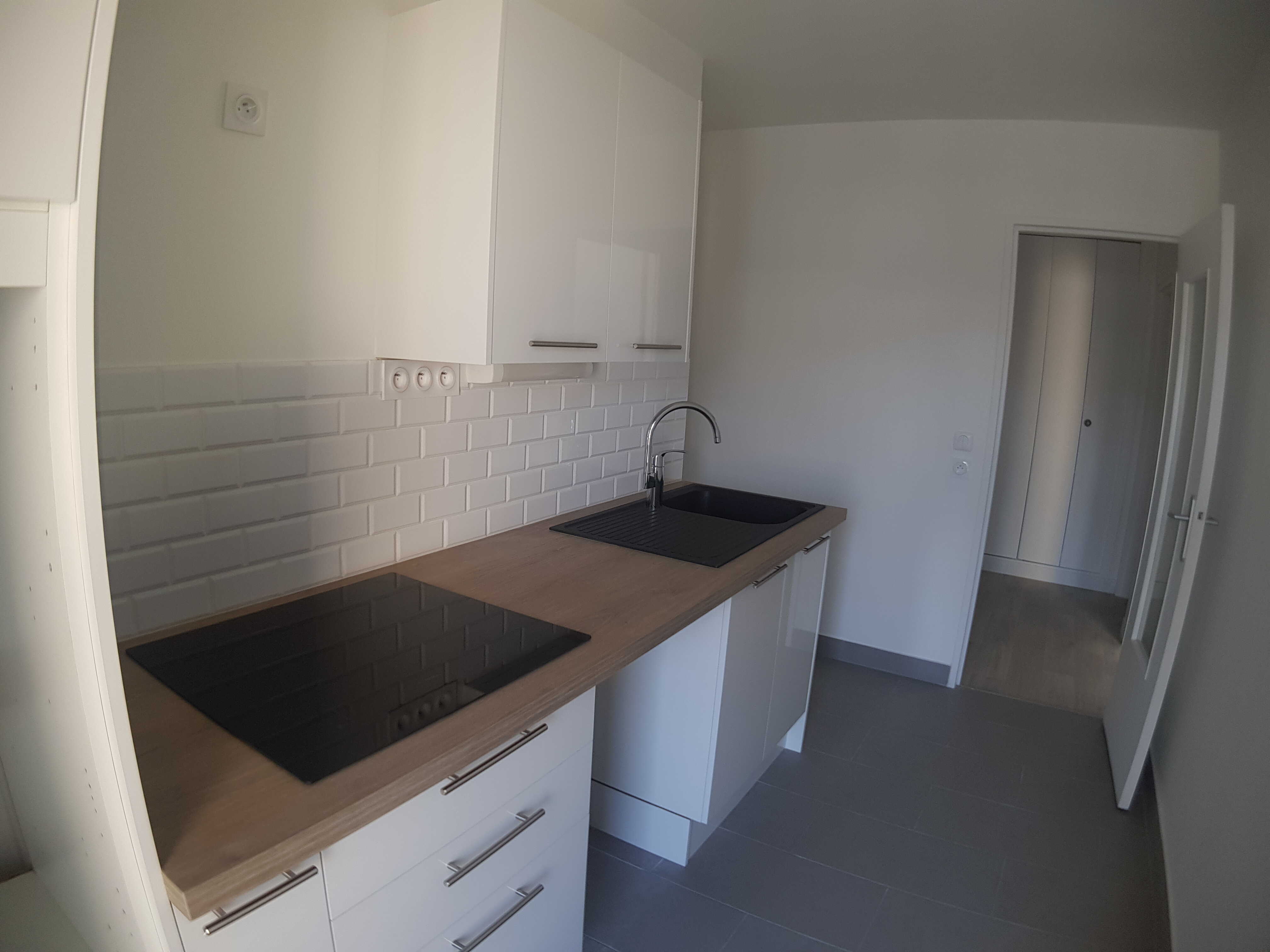 Flat Rue Henri Chevreau in Paris
