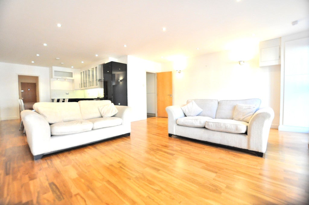 Flat Charles Square in Greater London