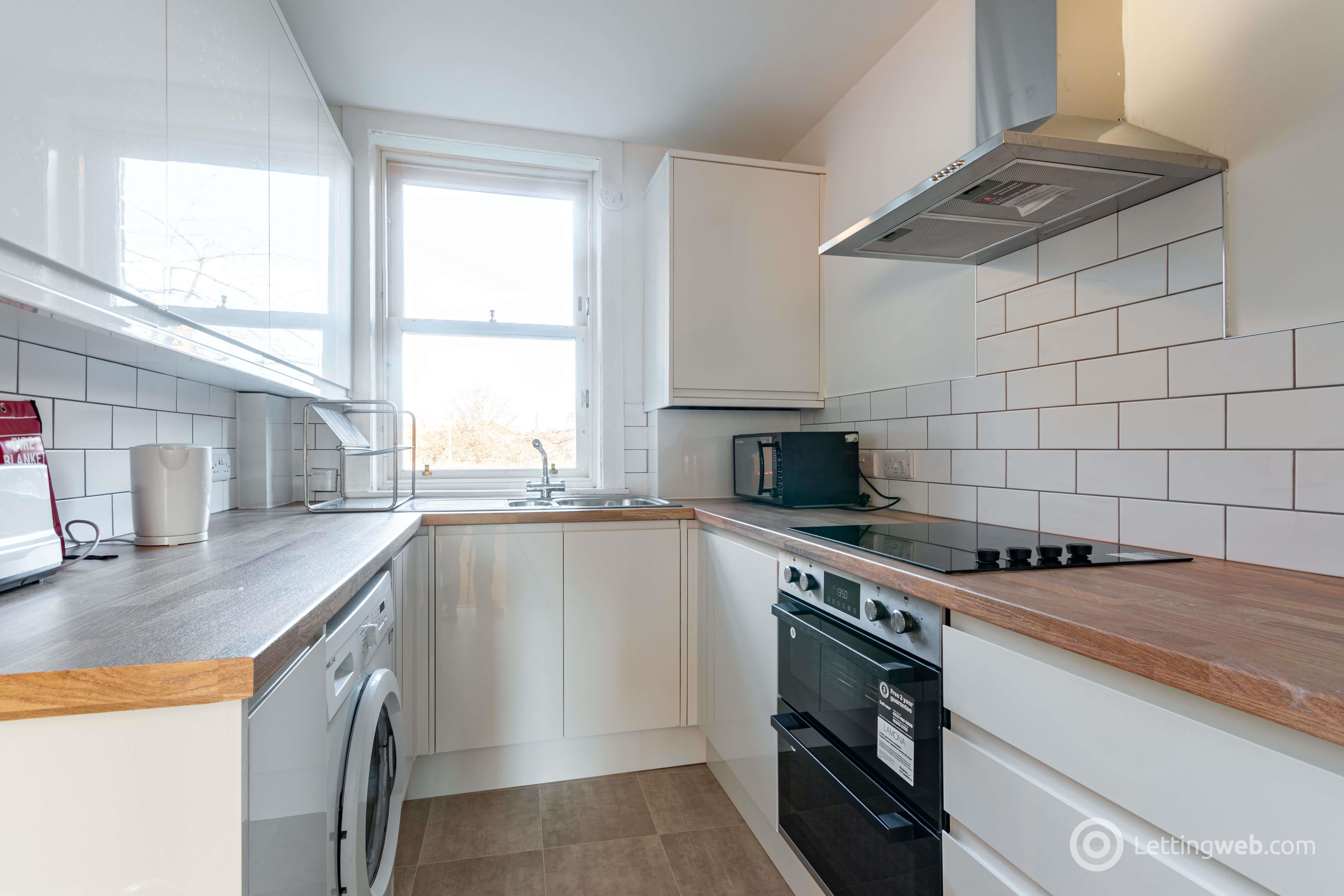 Flat Richmond Place in City of Edinburgh