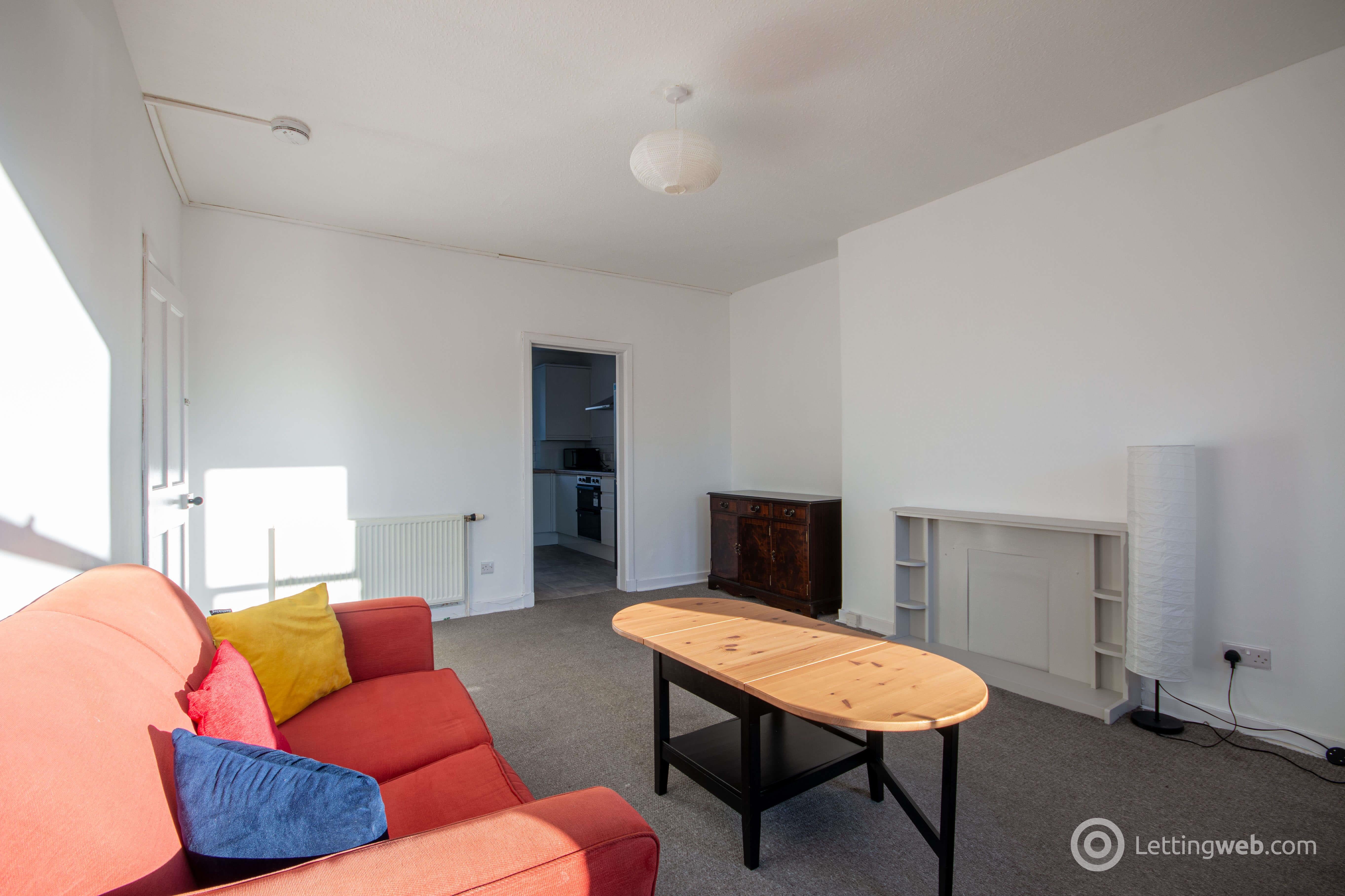 Flat Richmond Place in City of Edinburgh
