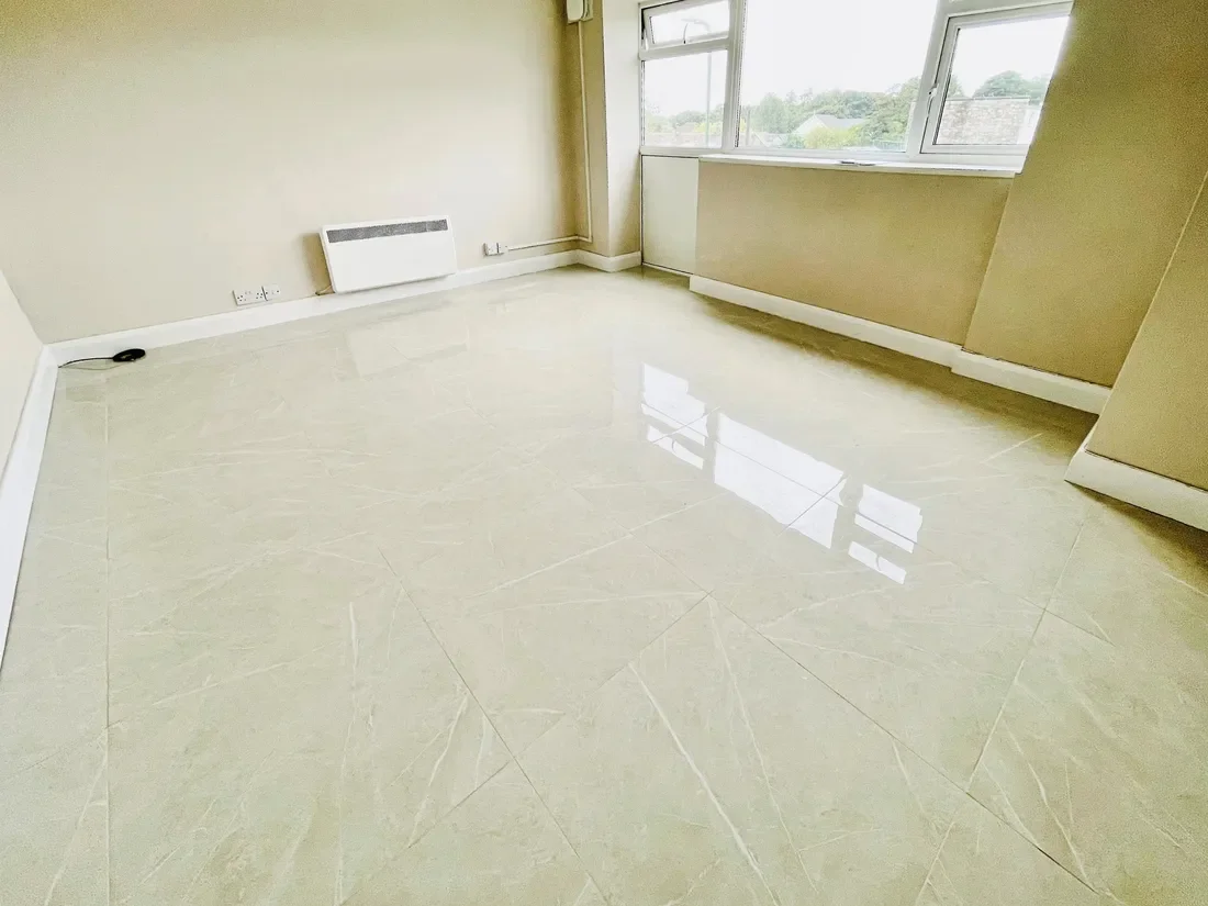 Flat Heol Isaf in Brynmawr