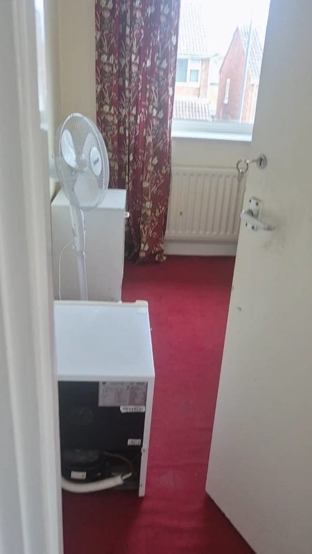 Room Caddick Close in Bristol