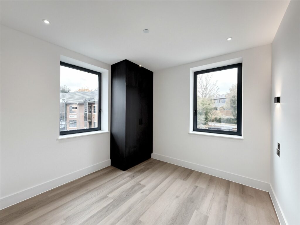 Flat Rye Close in Hart