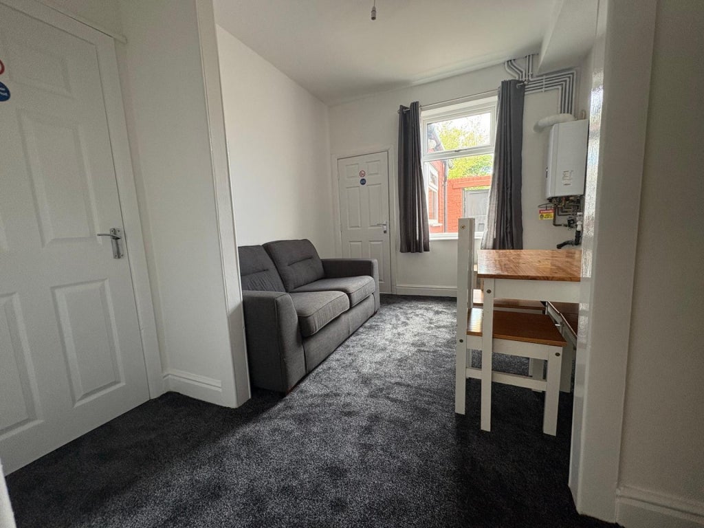 Room Meredith Street in Liverpool