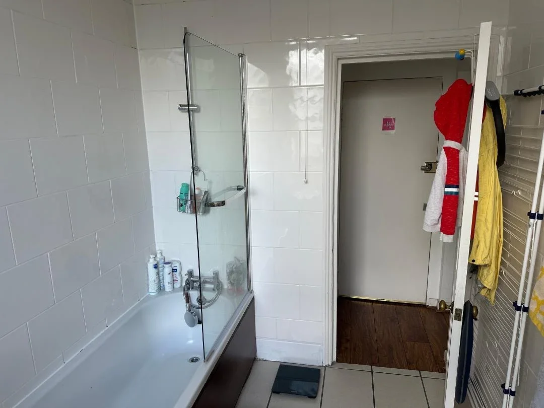 Flat Cintra Park in Greater London