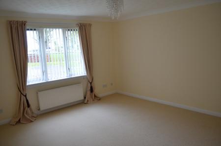 Flat Burnhead Road in Larbert