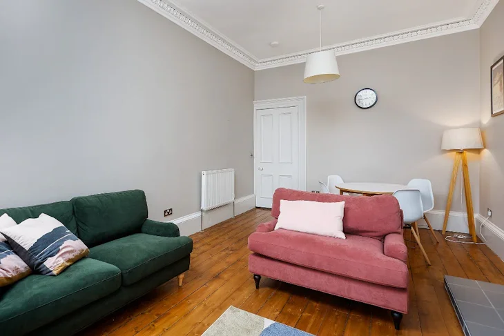 Flat Colinton Road in City of Edinburgh