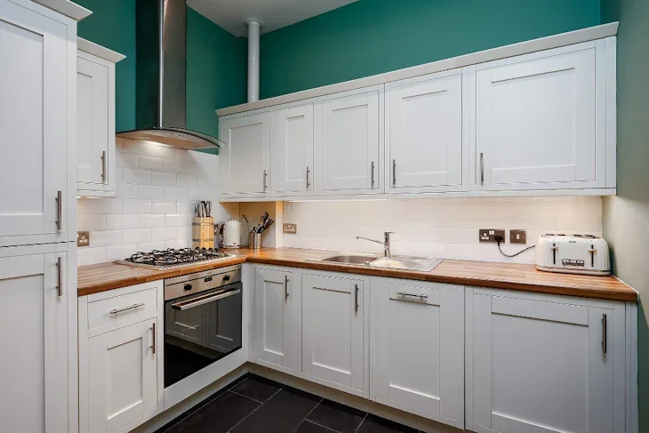 Flat Colinton Road in City of Edinburgh