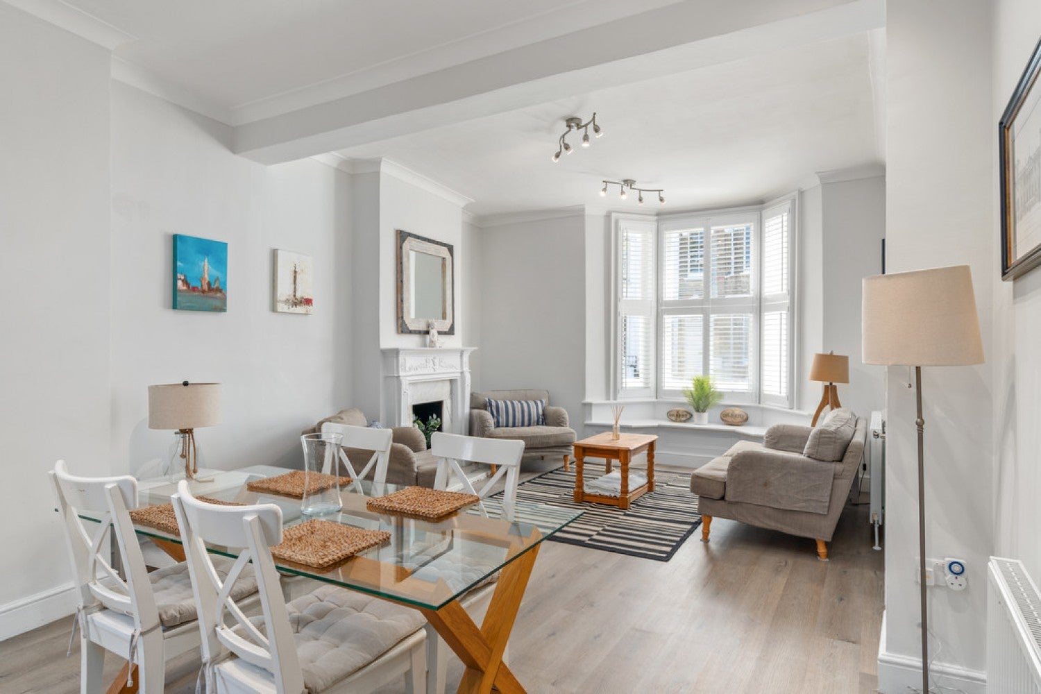 House Falcon Grove in Greater London