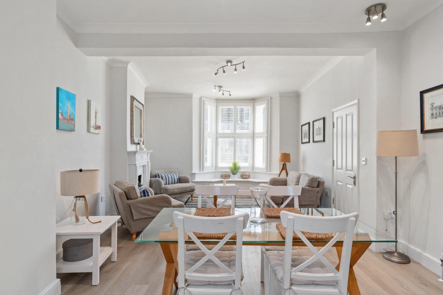 House Falcon Grove in Greater London
